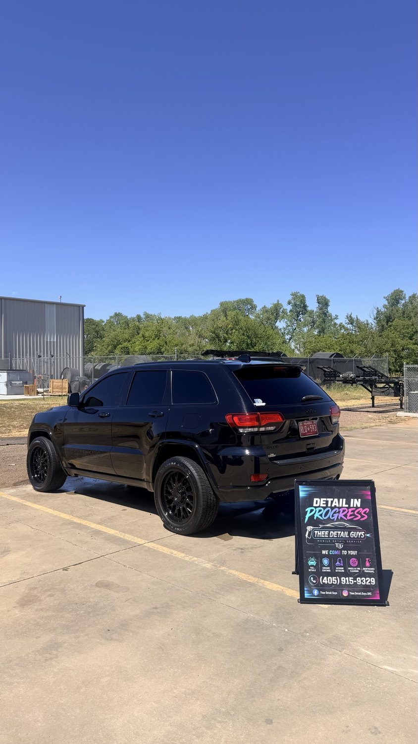 Jeep Grand Cherokee, detailed on site